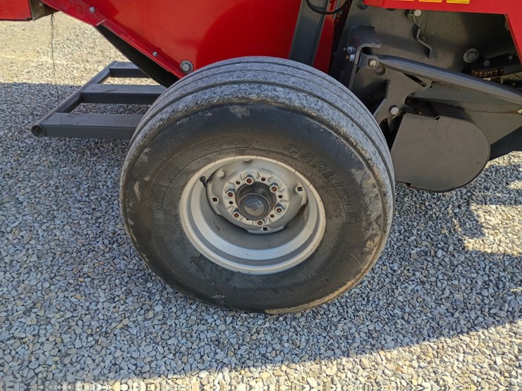 massey-ferguson-1745-image-51