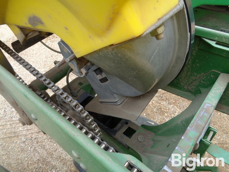 john-deere-7200-image-20