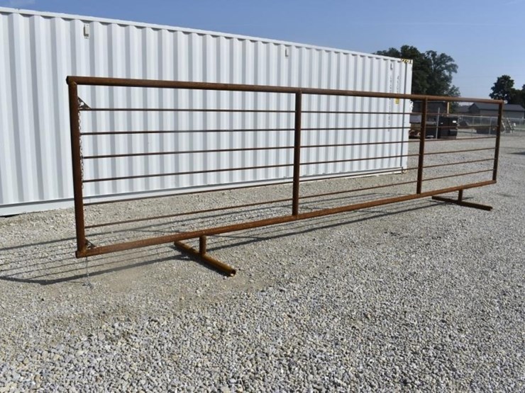 cattle-gate-24ft.-long-x-68in.-tall-5134-image-1