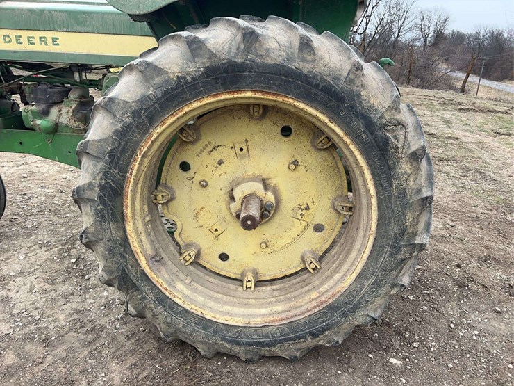 john-deere-620-image-49