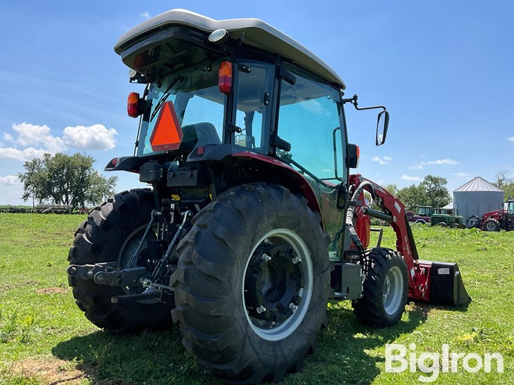 2016-massey-ferguson-1736-image-4