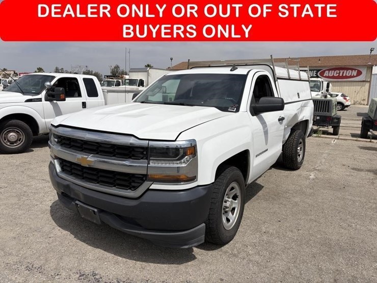 2016-chevrolet-1500-image-1