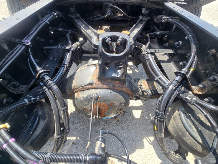 2019-kenworth-t680-image-79