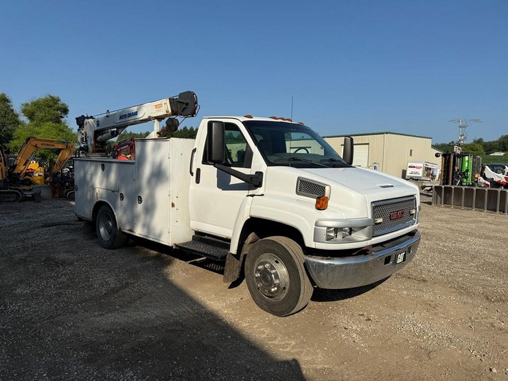 2003-gmc-topkick-image-6