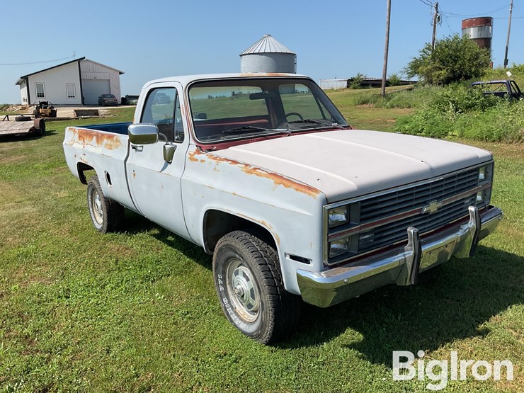1983-chevrolet-k2500-image-3