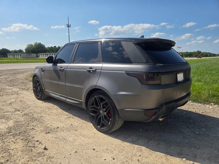 2016-land-rover-range-rover-image-7