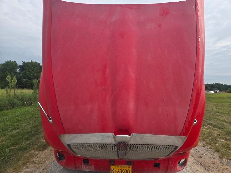 2007-kenworth-t2000-image-34