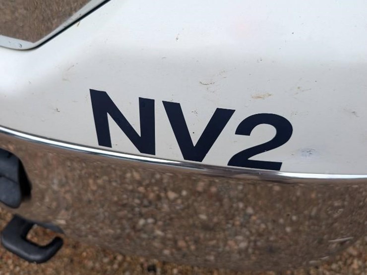 2013-nissan-nv3500-image-11