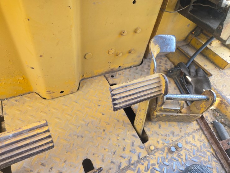 caterpillar-d5-image-48