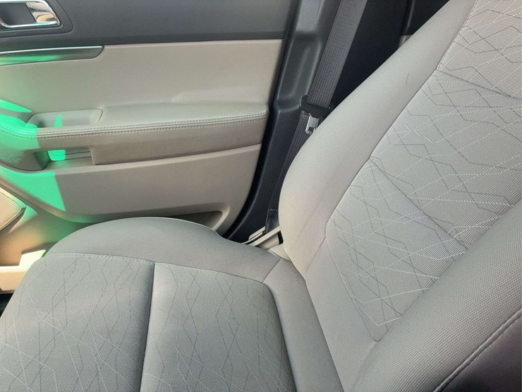 2012-ford-explorer-image-14