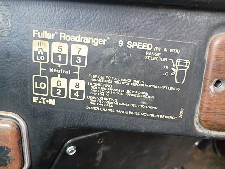 #24861-•-1988-freightliner-flc-dump-truck-image-76