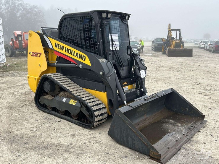 2023-new-holland-c327-image-2