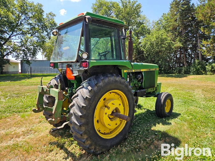 1982-john-deere-4440-image-5