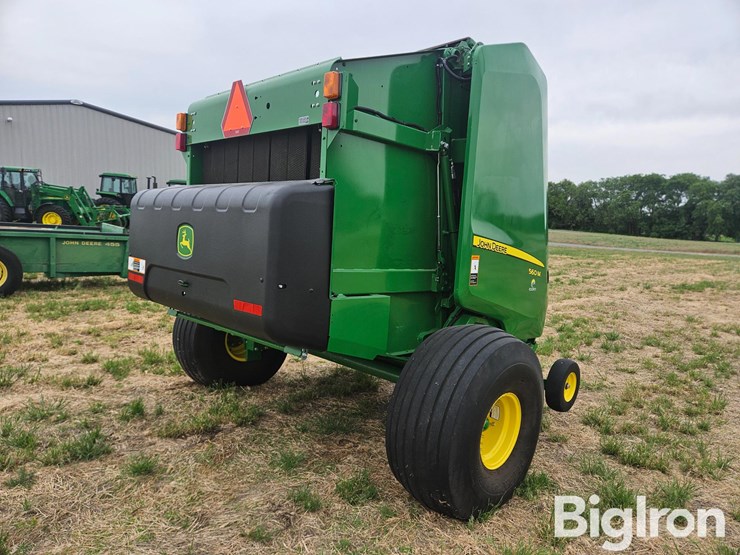 2019-john-deere-560m-image-5