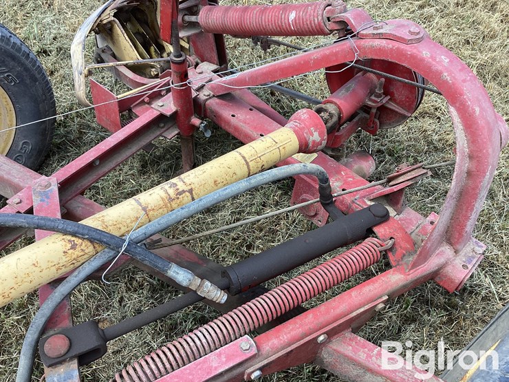 new-holland-455-image-13