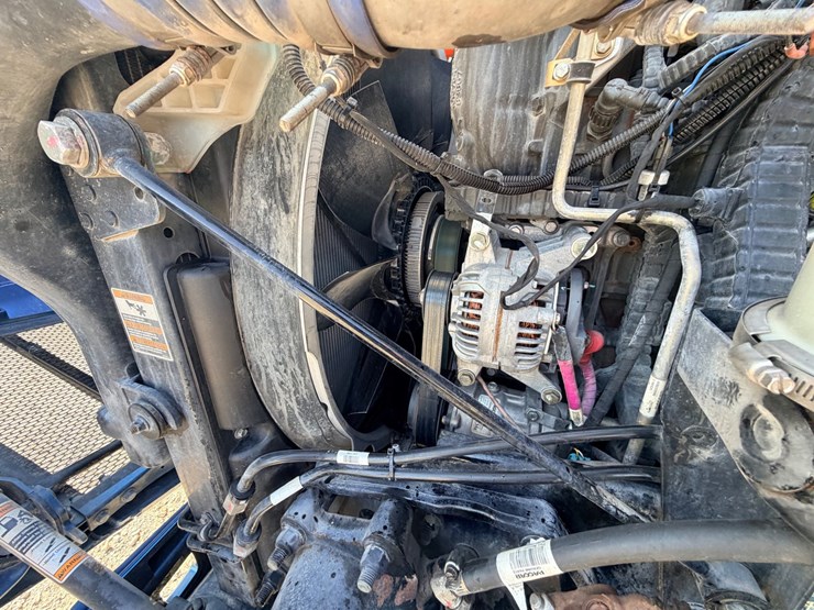 2021-peterbilt-579-image-92