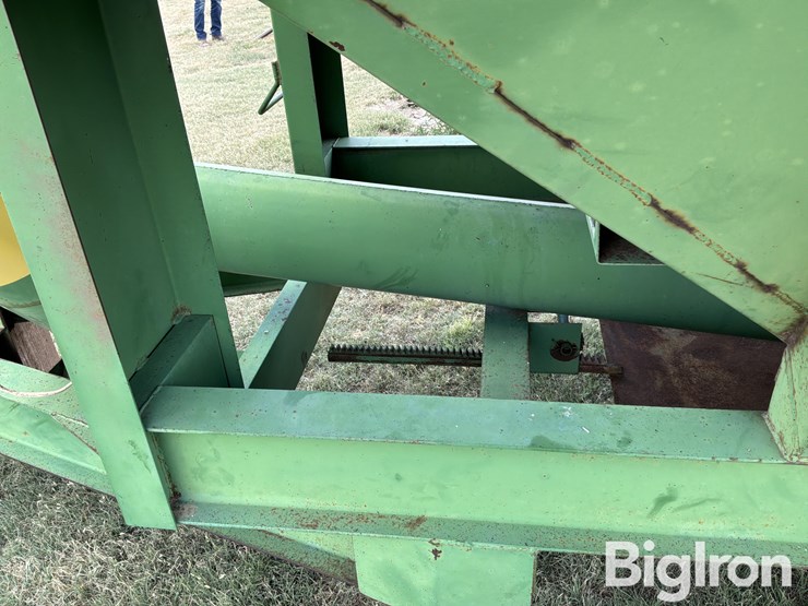 john-deere-1210-image-14
