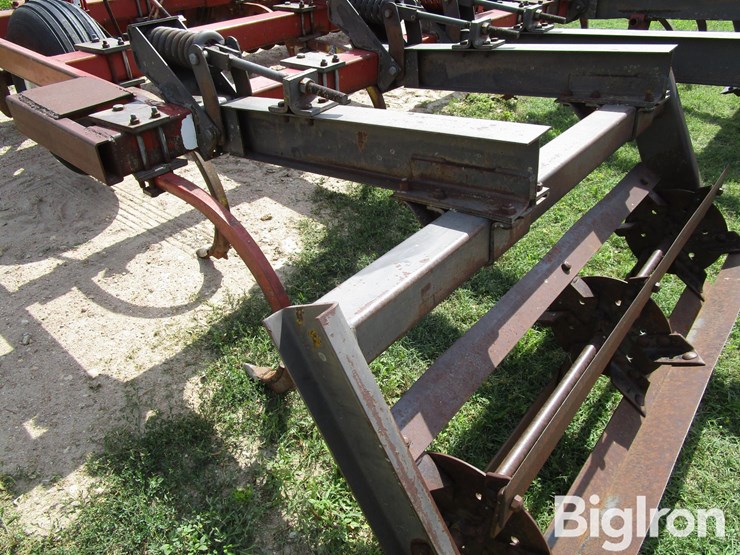 hesston-2540-image-20