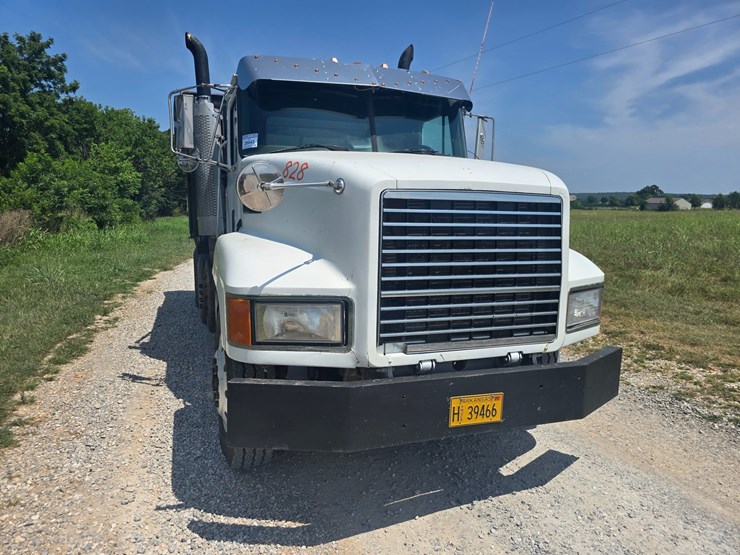 1994-mack-ch613-image-26