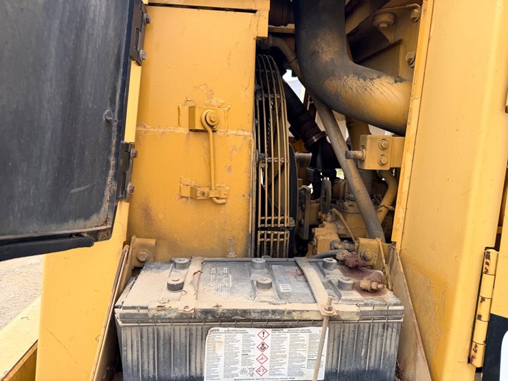 1985-caterpillar-963-image-47