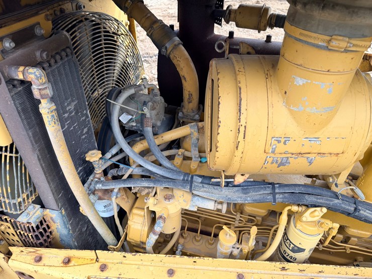 1992-caterpillar-d8n-image-18
