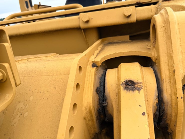1985-caterpillar-963-image-131