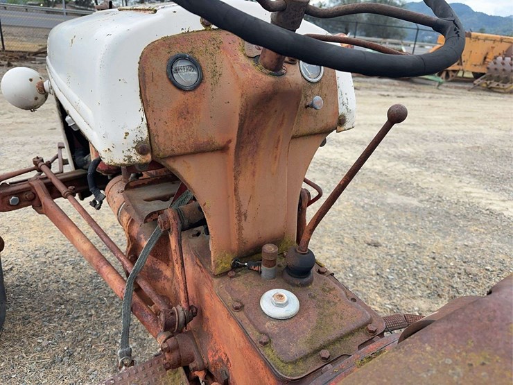 ford-8n-image-23
