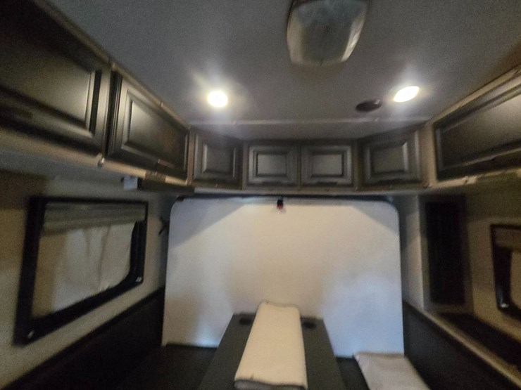 2019-kenworth-t880-image-72