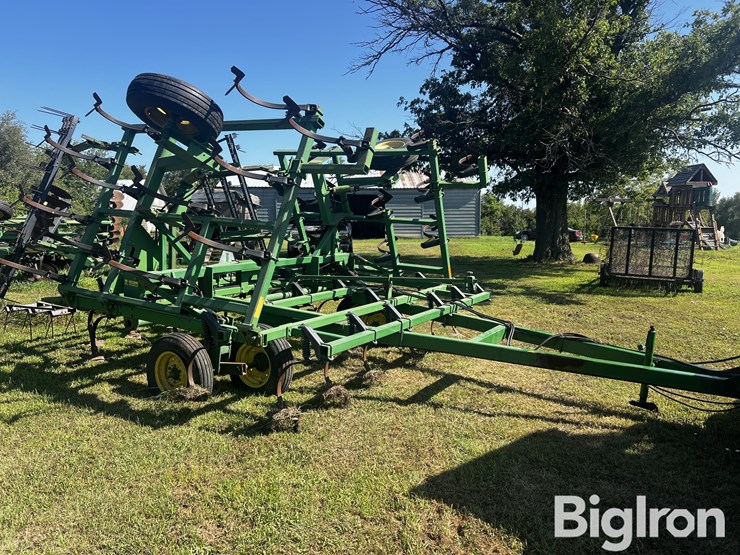 john-deere-960-image-2
