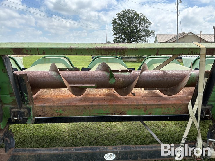 1995-john-deere-844-image-11