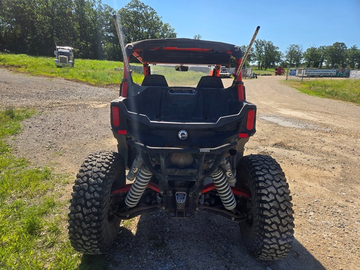 #24985-•-2021-can-am-1000-side-by-side-image-8