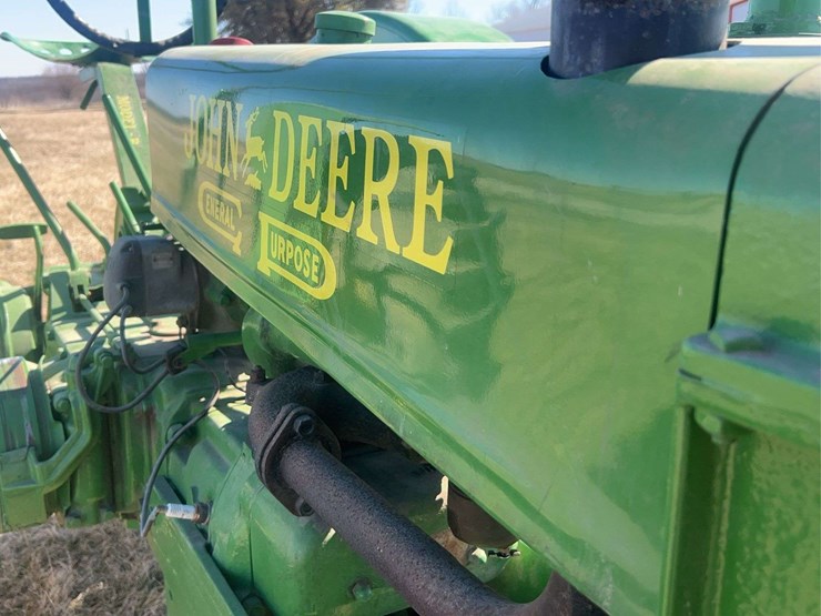 john-deere-model-b-image-9