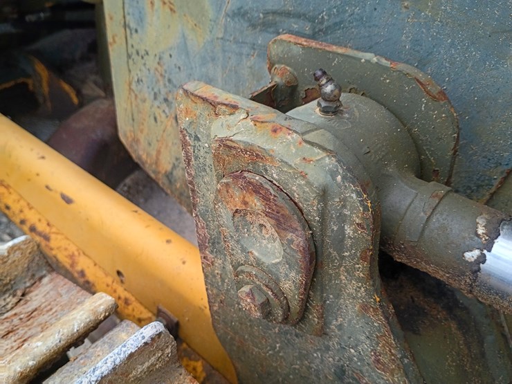 1991-deere-550g-image-64