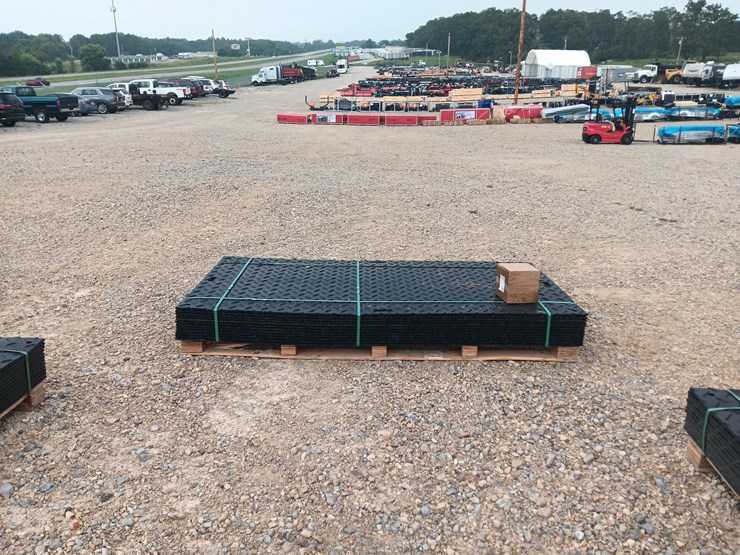#l75-012-•-12--future-protection-mats-image-1