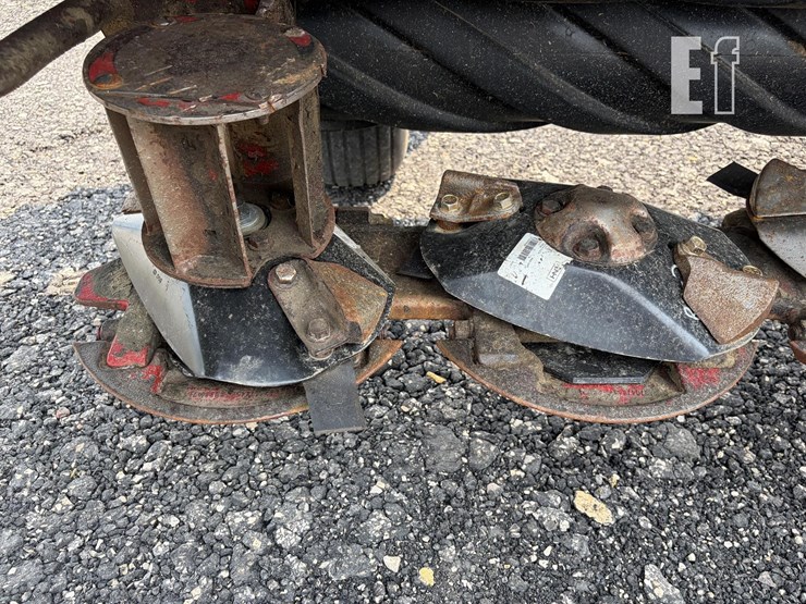 2016-new-holland-h7230-image-12
