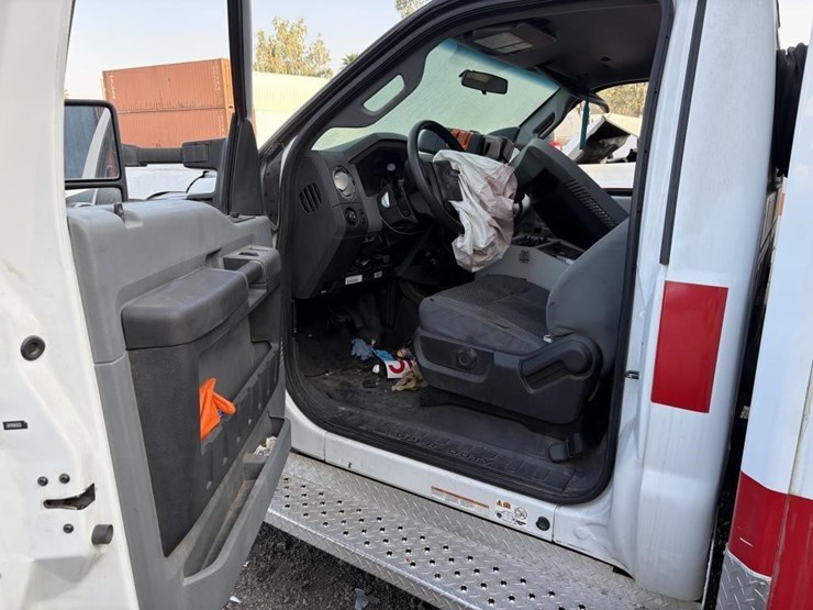 2016-ford-f450-image-18