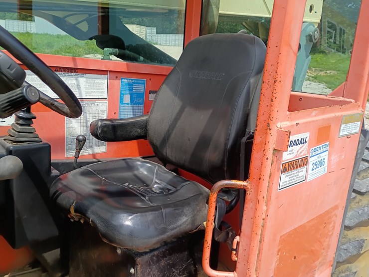 2004-jlg-g6-42a-image-27