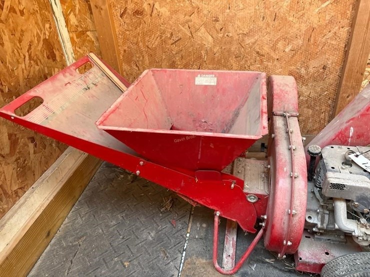 mtd-8hp-chipper/shredder-image-5
