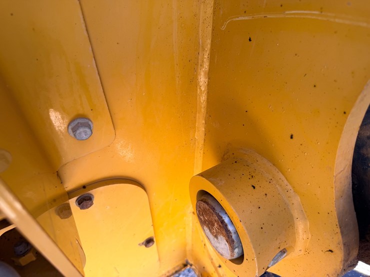 2017-deere-950k-image-152