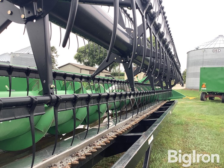 2011-john-deere-630f-image-12