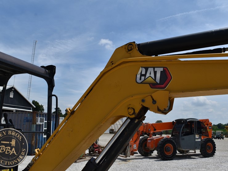 2023-caterpillar-303cr-image-21