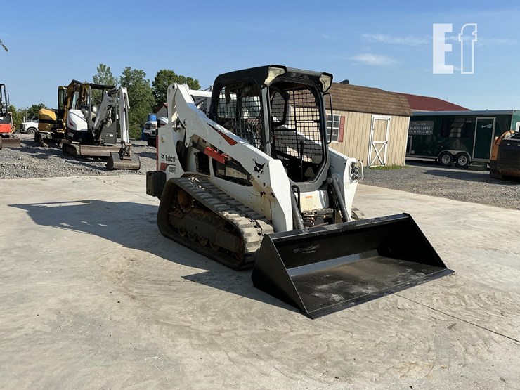 2018-bobcat-t595-image-6