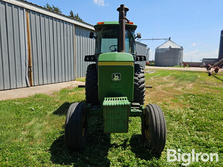 1982-john-deere-4440-image-2