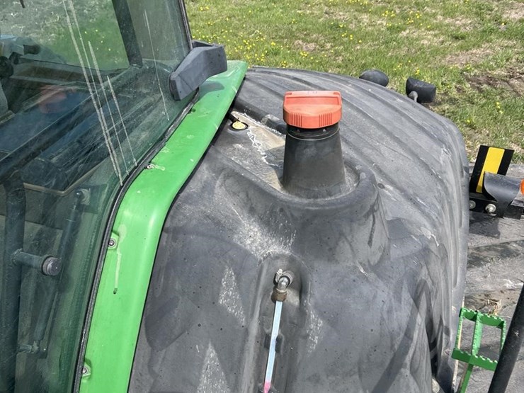 2000-john-deere-9400t-image-48