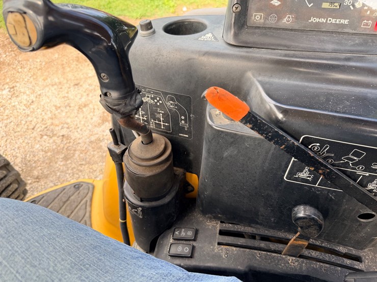 2007-john-deere-110-image-29