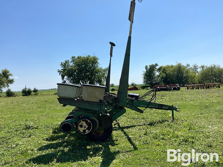 john-deere-7000-image-4