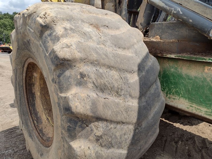 deere-648l-image-43