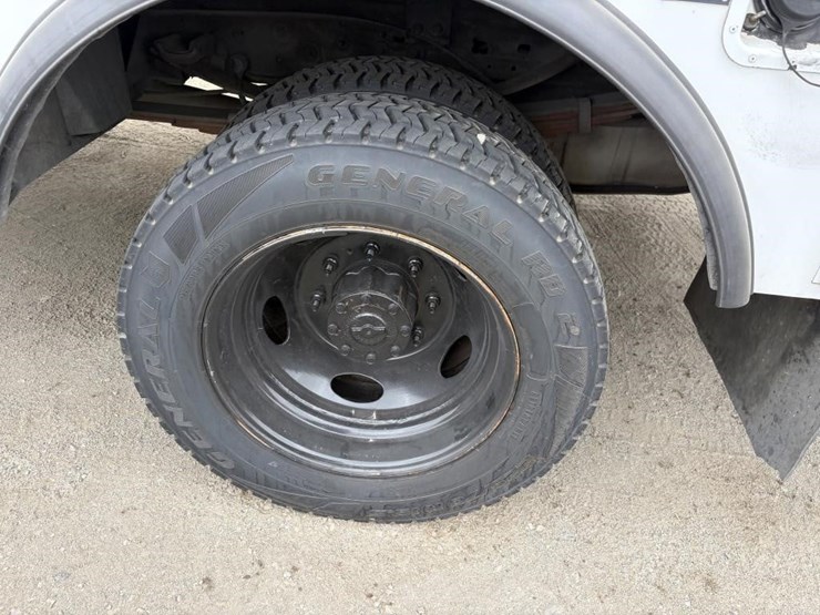 2003-ford-f450-image-5