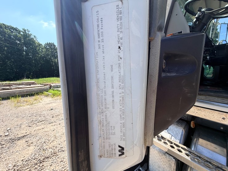 2016-western-star-4700-image-121