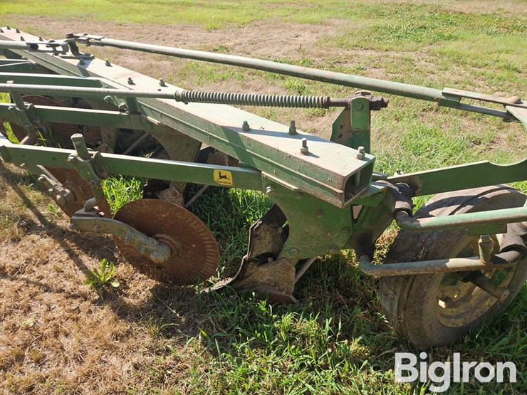 john-deere-5-image-19
